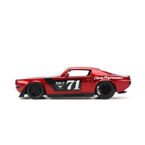 Big Time Muscle 1:24 Scale 1971 Chevrolet Camaro Vehicle