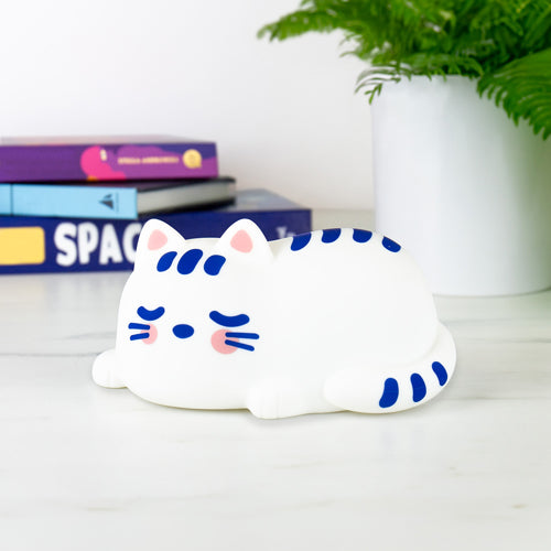 Gift Republic Cat Nap Lamp