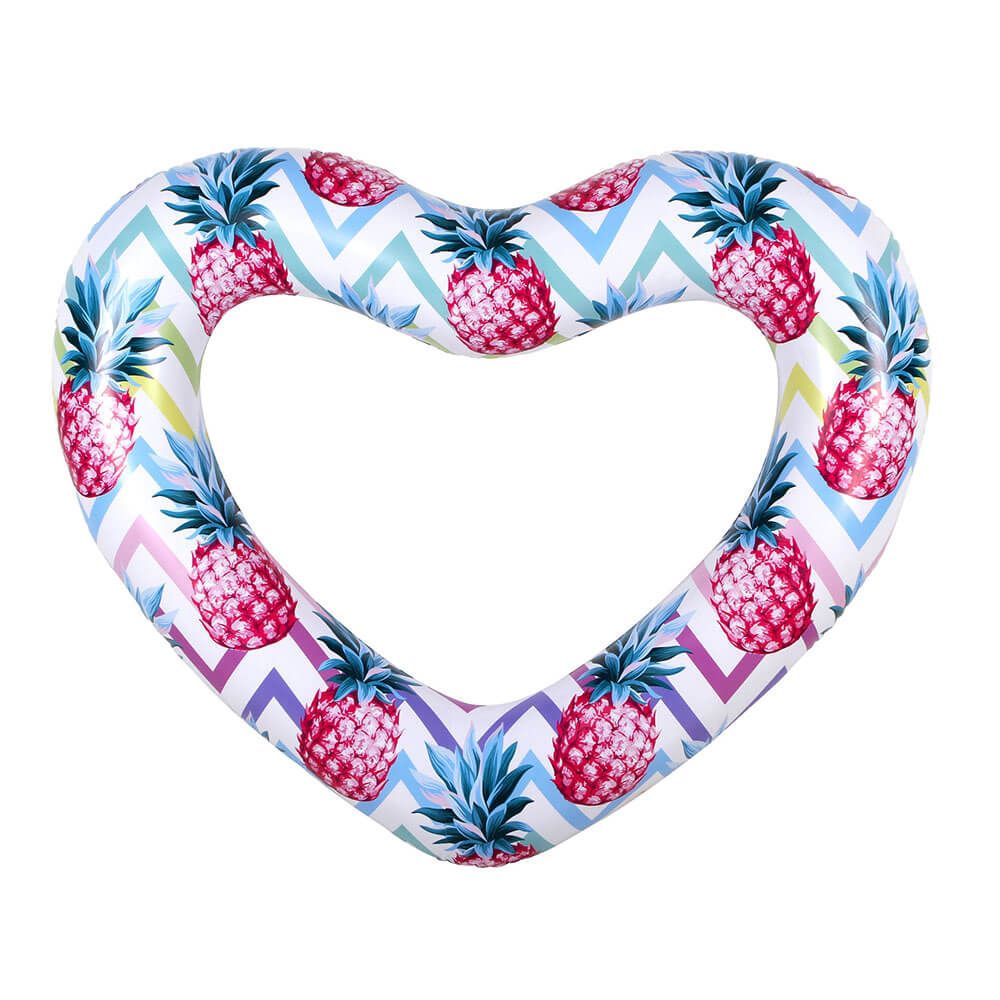 Giant Heart Swim Ring (deflateret: 160x135cm)