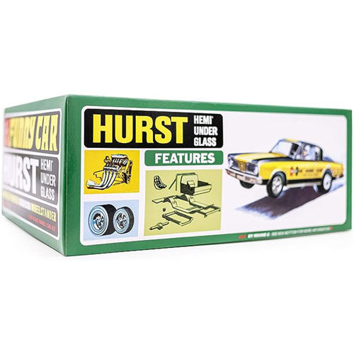 1966 Plymouth Barracuda Hemi Plastic Kit 1:25 Scale Figure