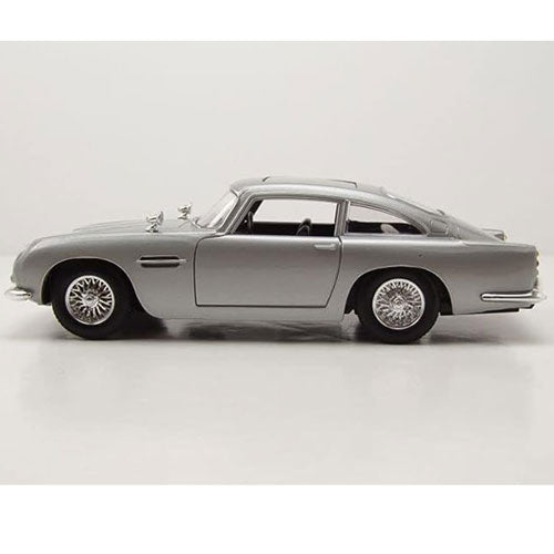 James Bond Aston Martin DB5 Gold Finger 1:24 Model Car