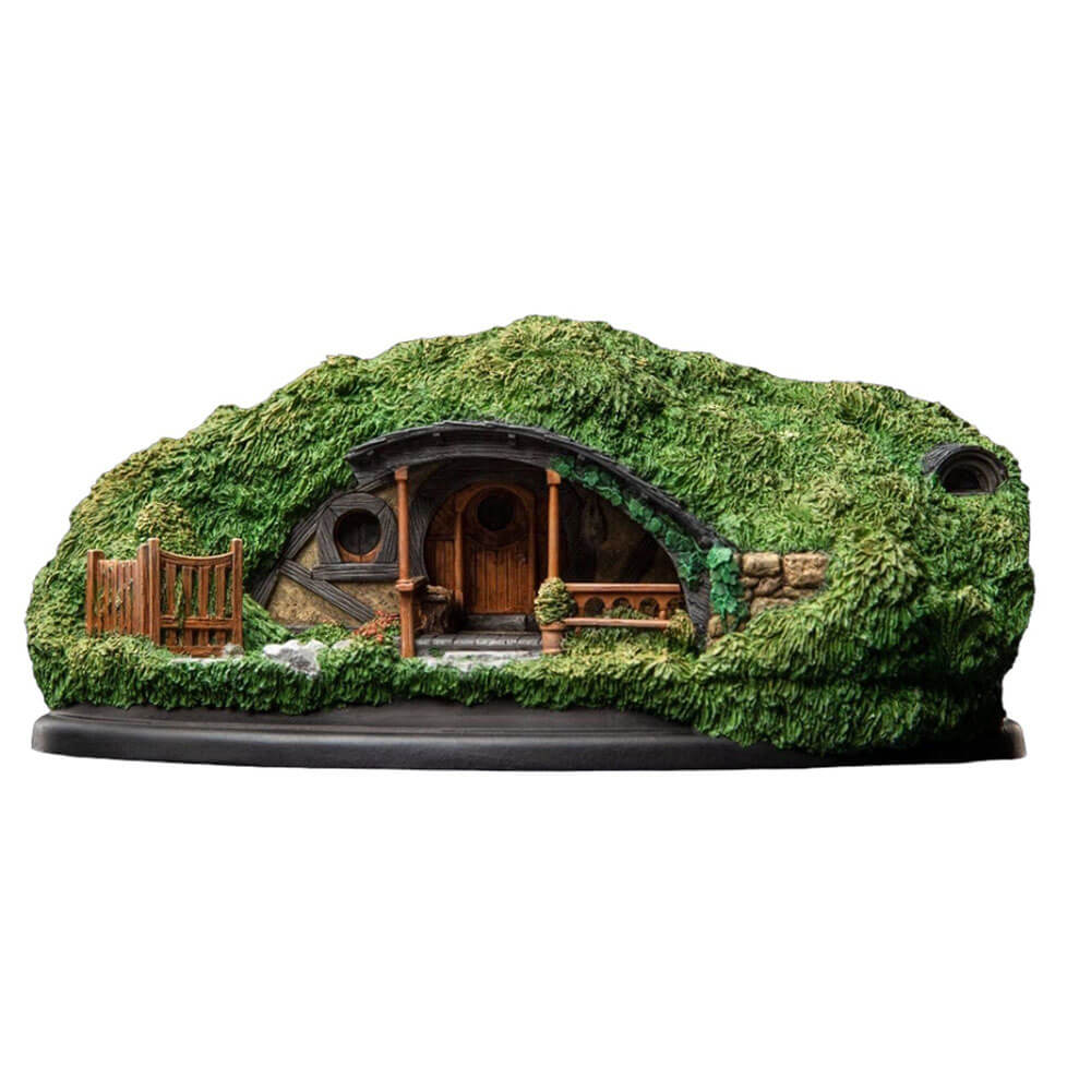 The Hobbit #39 Low Road Hobbit Hole Diorama