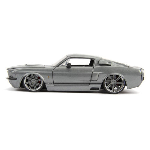 Big Time Muscle 1967 Shelby GT-500 1:24 Scale Vehicle