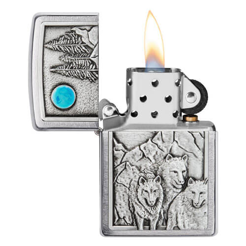 Zippo Wolfpack Brushed Chrome Lighter